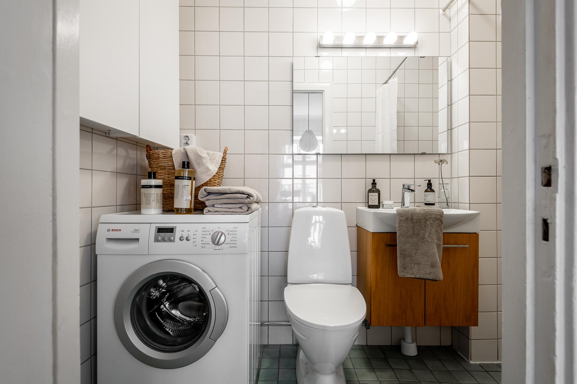 Underbart med badrum intill sovrummet