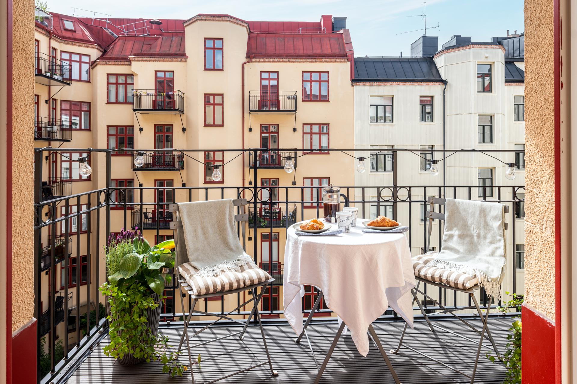 Rakt söderläge med sol hela dagen