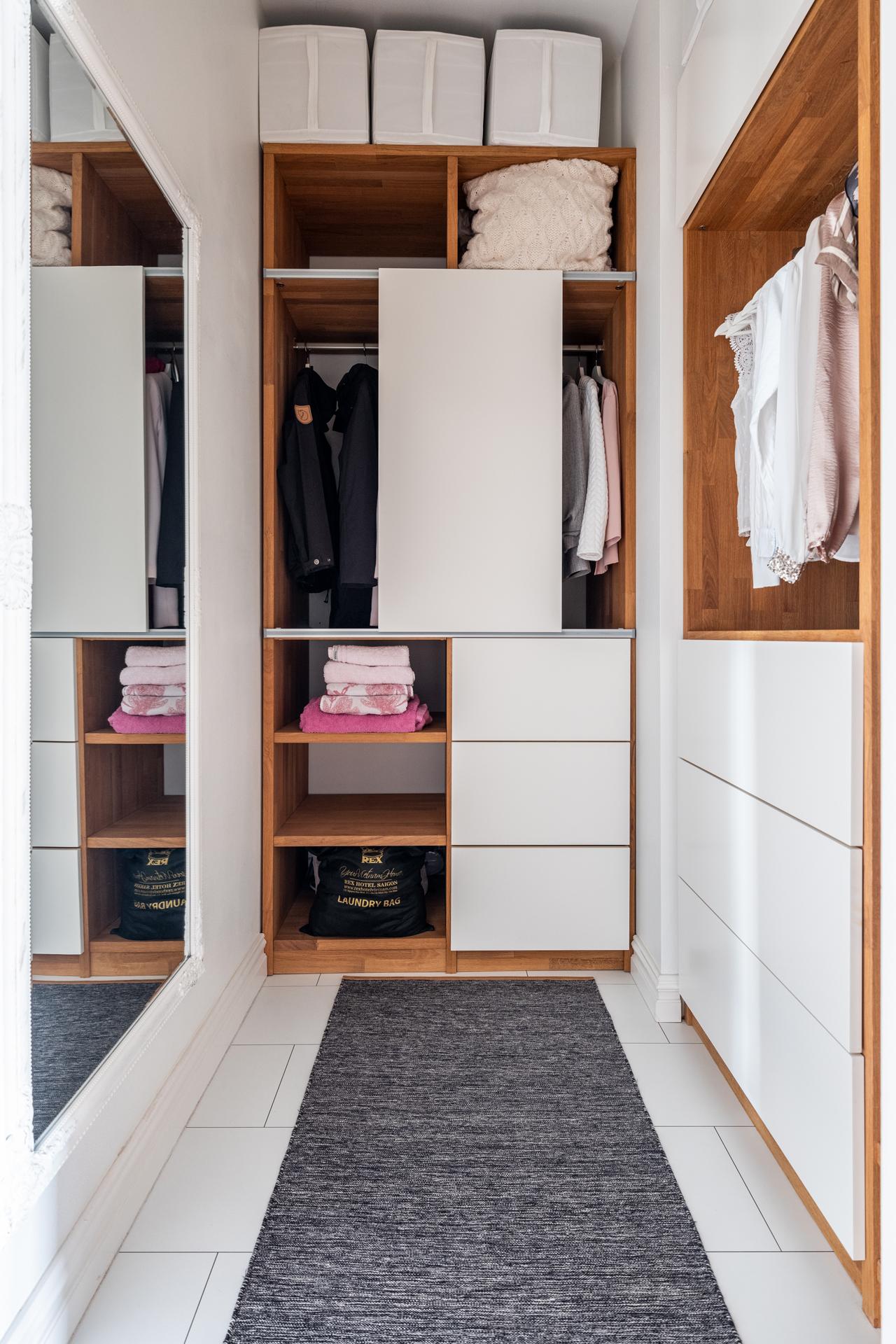 En drömlik walk-in closet