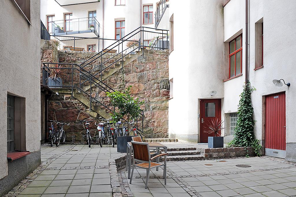 Lågupplöst Gården ligger i etage