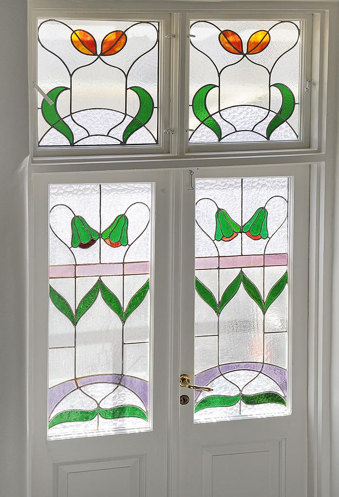 Blyinfattade fönster från husets begynnelse