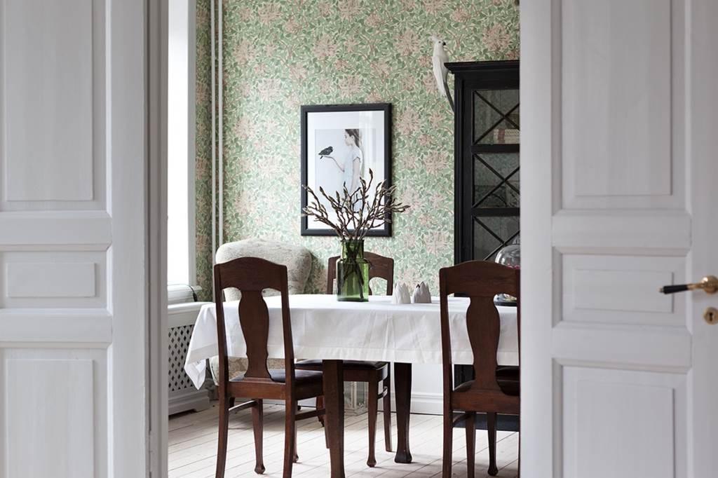 Lågupplöst Hur många fåglar finns på bilden?