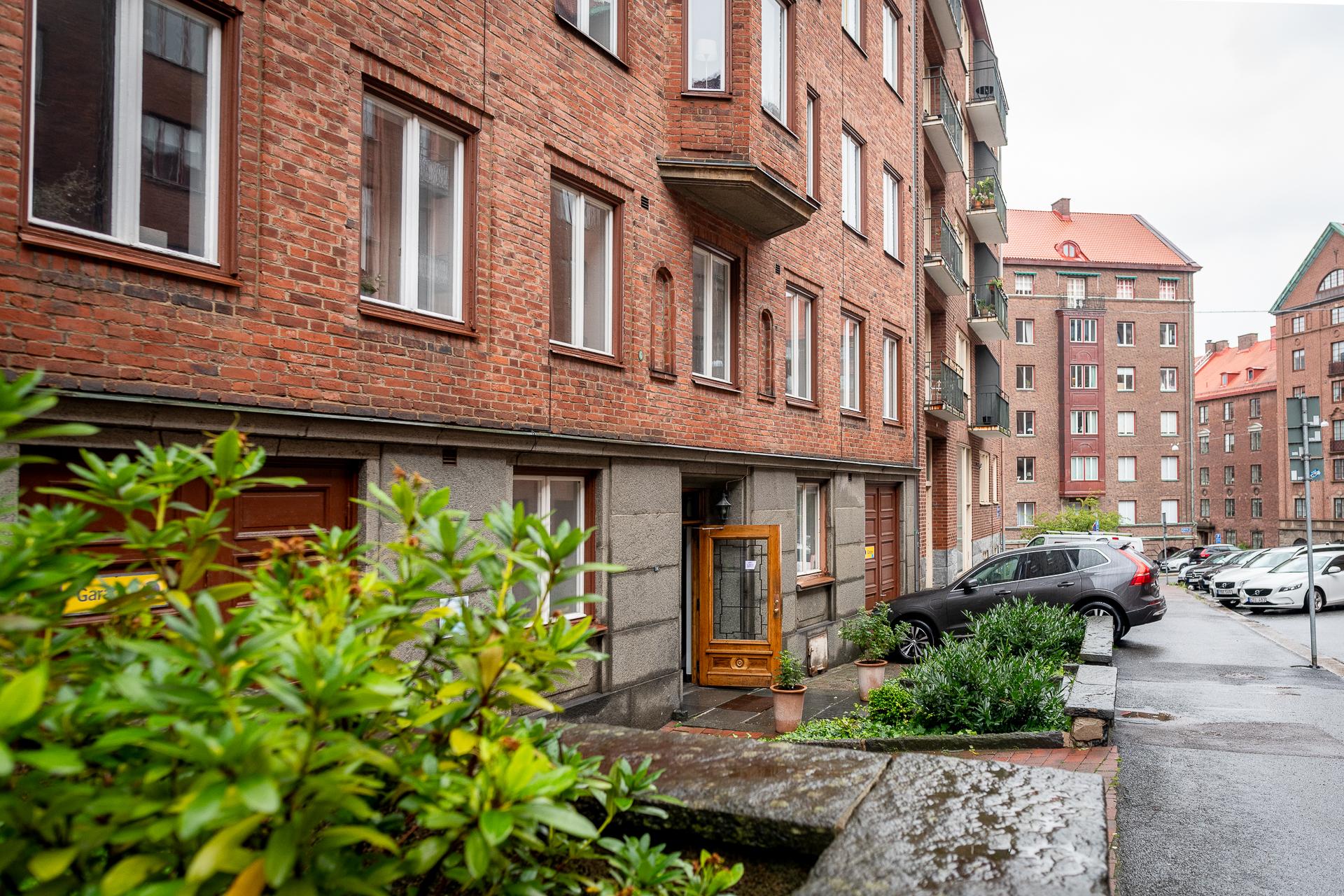 Vacker förträdgård