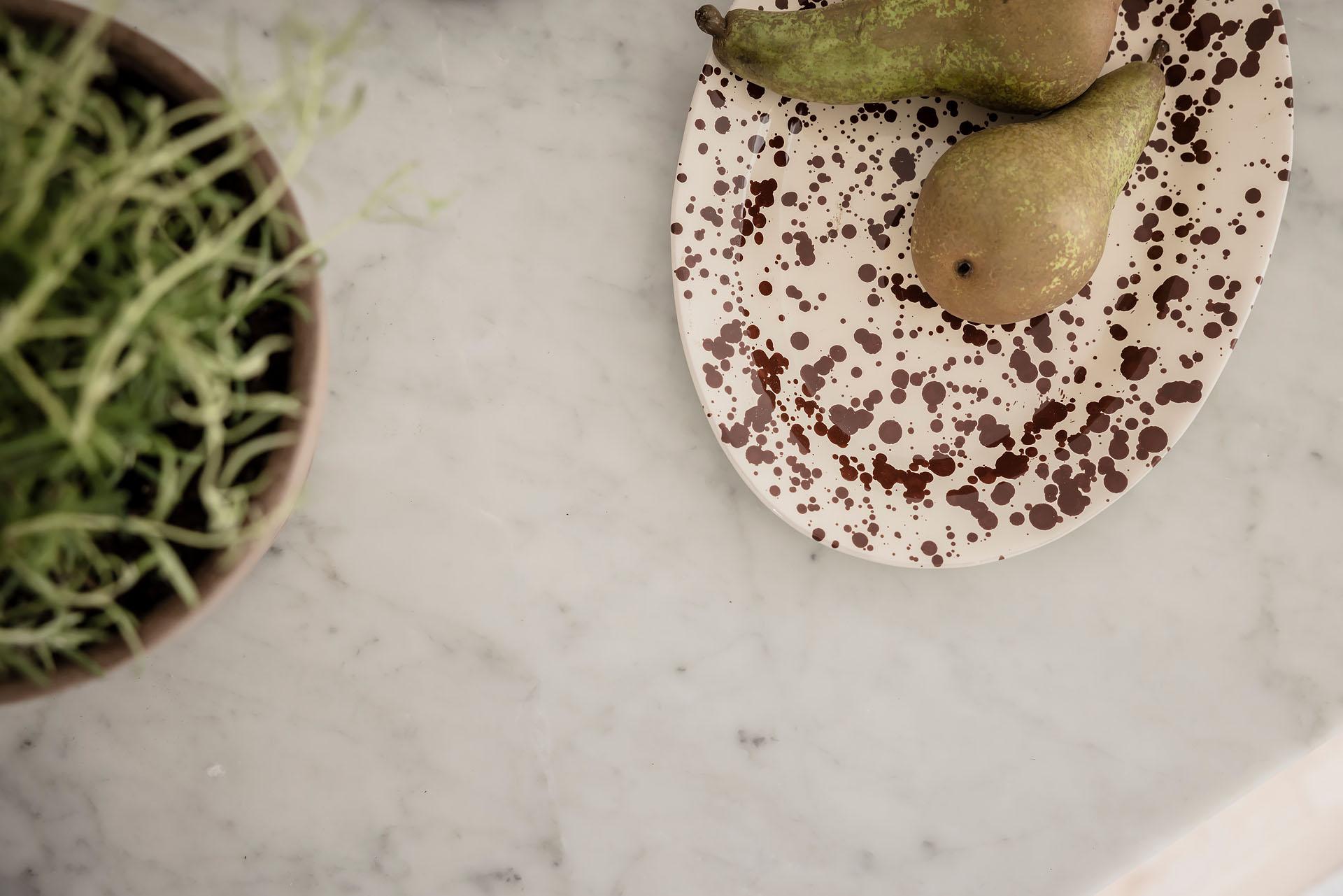 Tidlöst med Carraramarmor