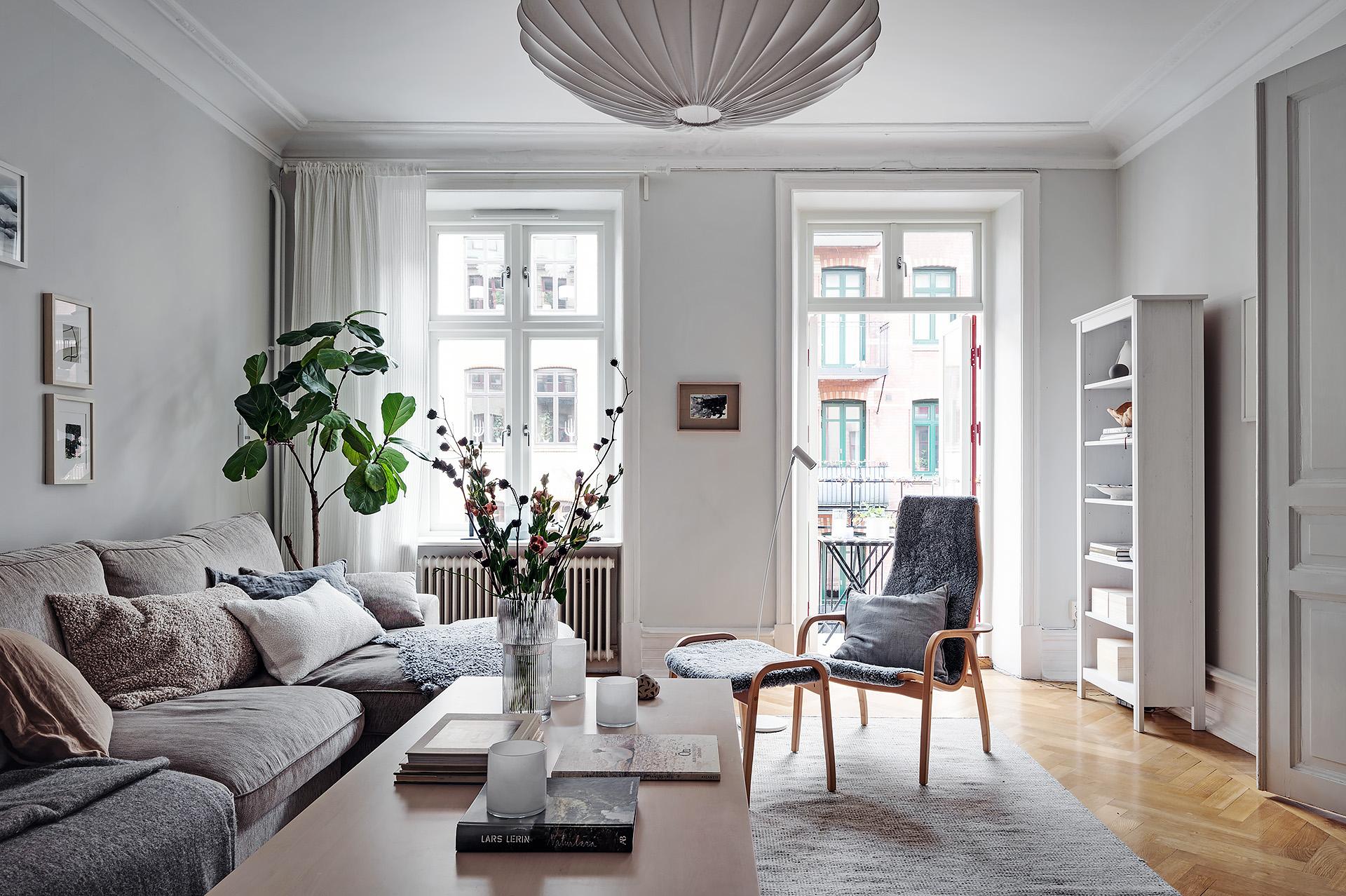 Fyra pampiga rum och kök på en av Linnés bästa adresser