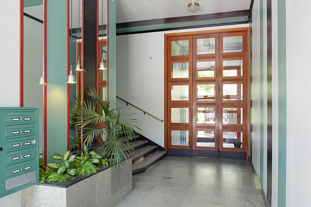 Välskött förening med en välrenoverad fastighet.