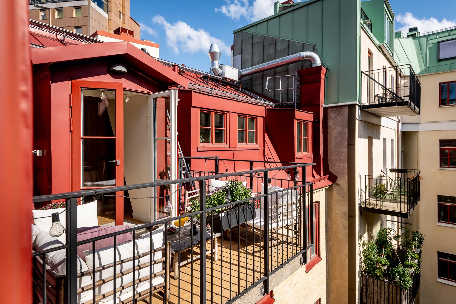 Soldränkt söderterrass