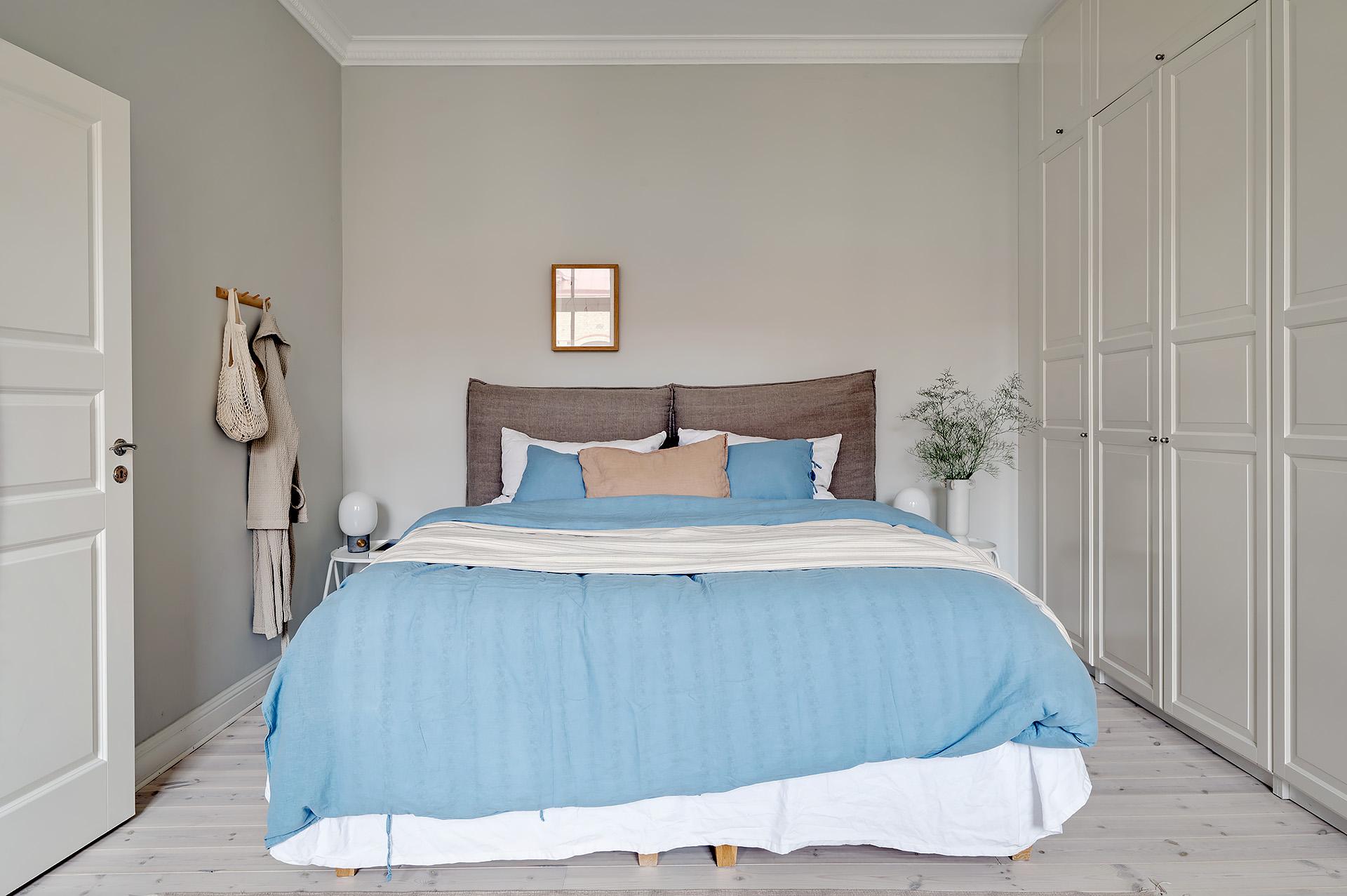 Lugnt sovrum i sobra toner