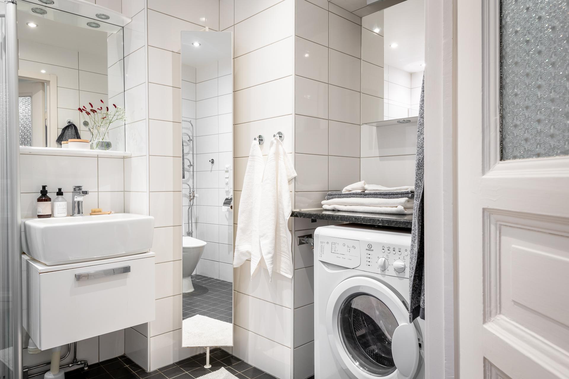 Här finns också en tvättmaskin