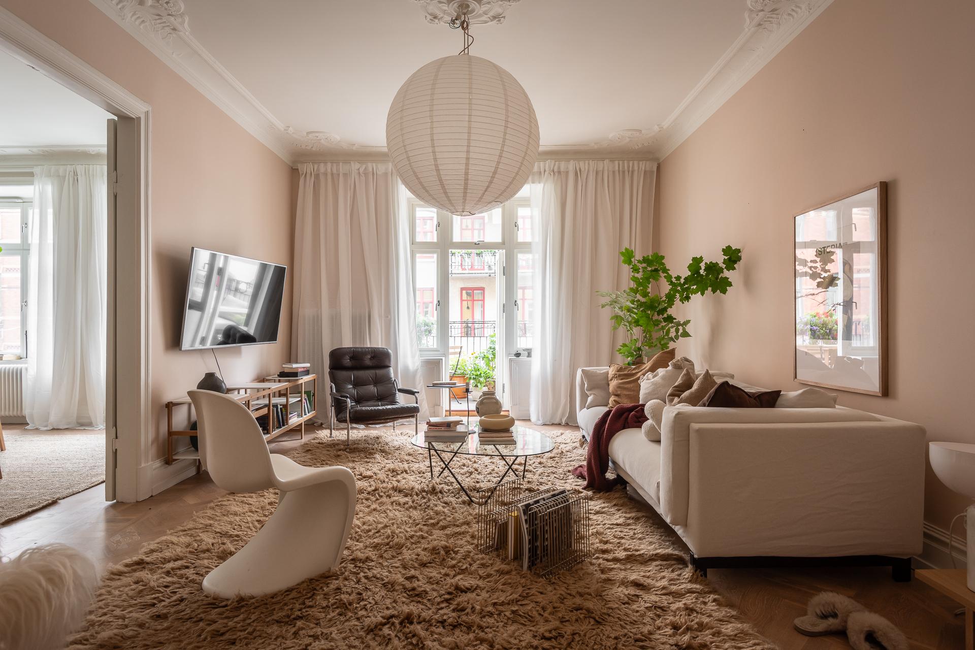 Luftiga sociala sällskapsrum i fil