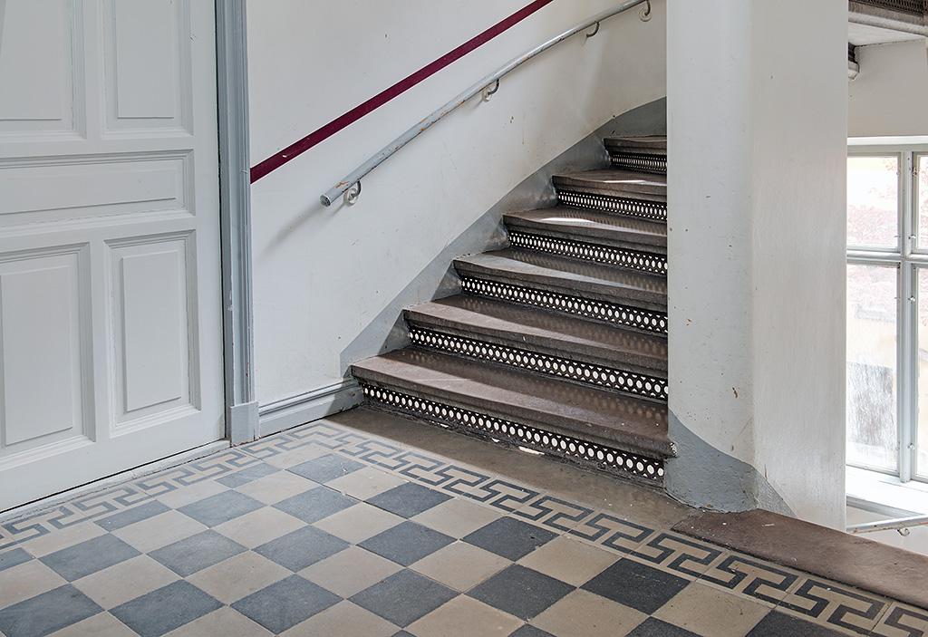 Trapphuset vittnar om svunna tider