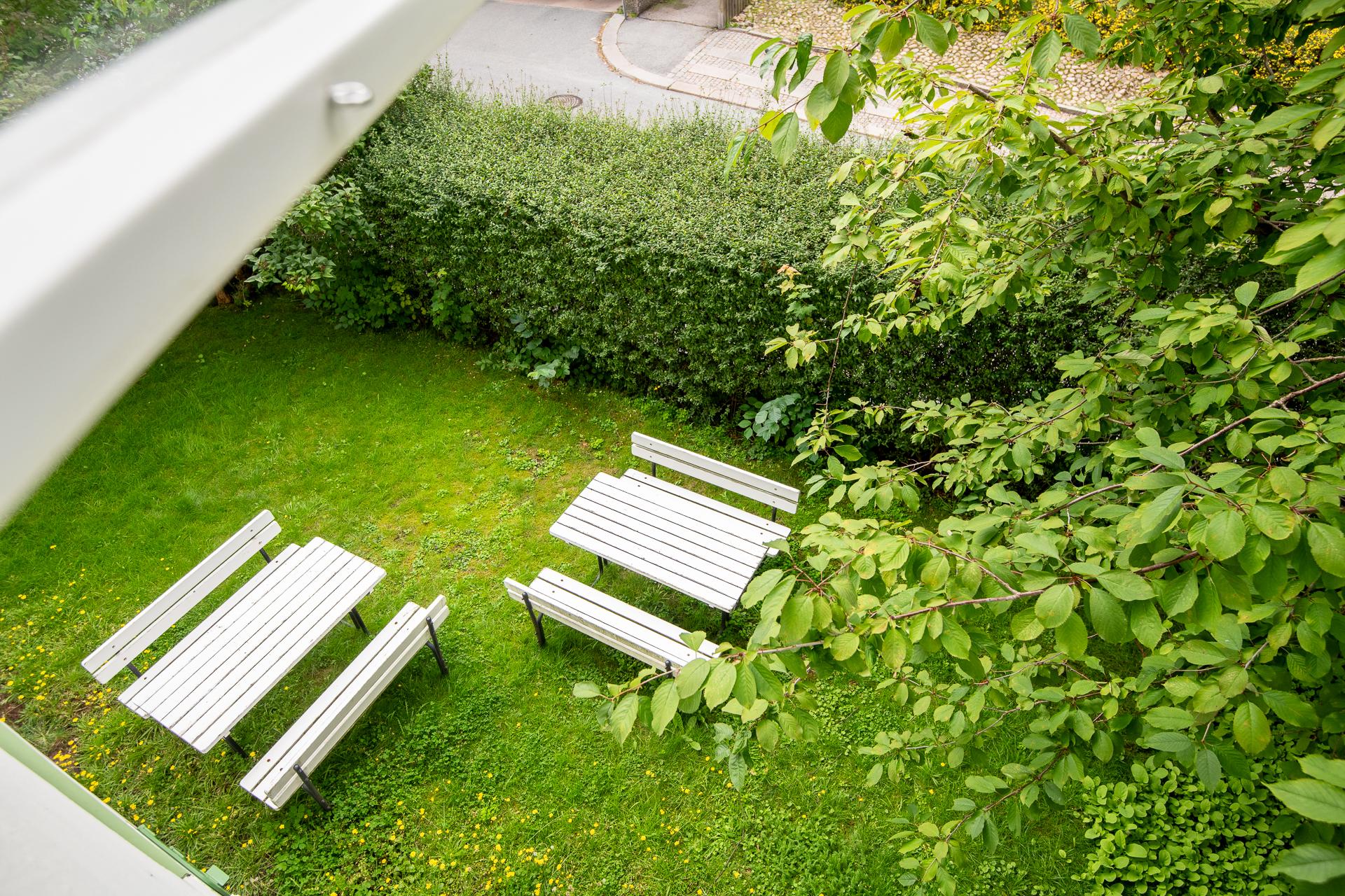 Lummig gemensam innergård