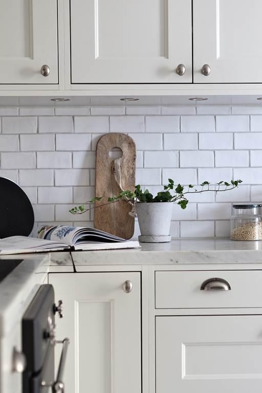 Lågupplöst Lågupplöst Marmorskivan är extra tjock: 40 mm