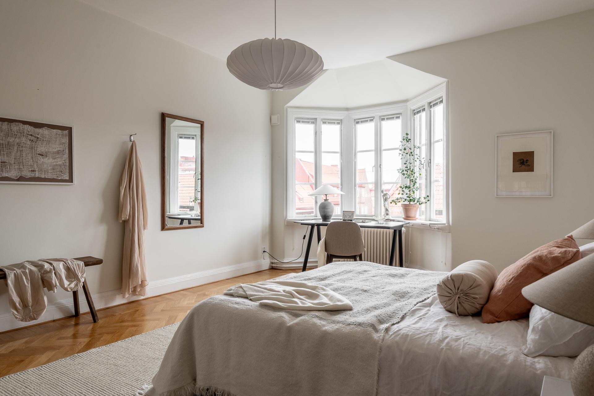 Hela 2,8 meter i takhöjd